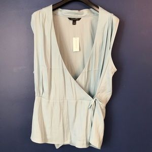 Never worn Banana Republic Front Tie Sleeveless Blouse in Light Blue